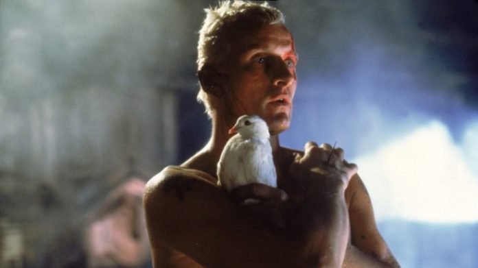 Rutger Hauer como Roy Batty em Blade Runner