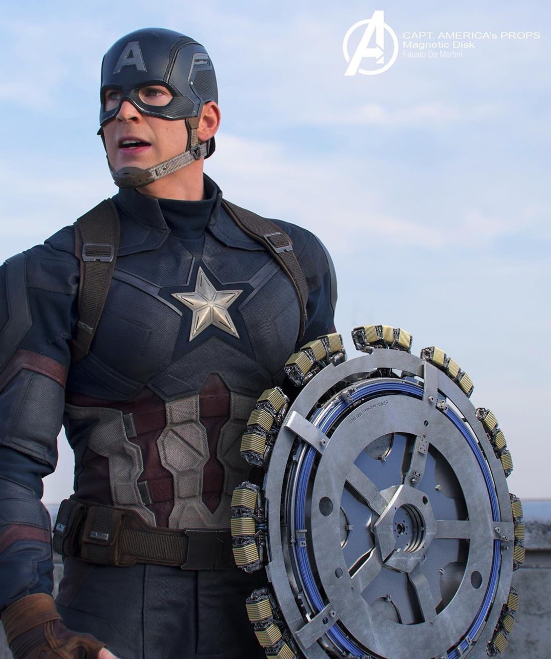 Captain-America-Holding-Alternate-Infinity-War-Shield-by-Fausto-De-Martini.jpg