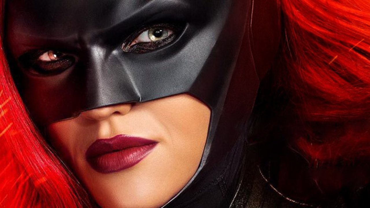 Heróis e vilões são apresentados em novo trailer de Batwoman